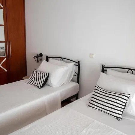 וילה Emerald אסגורו